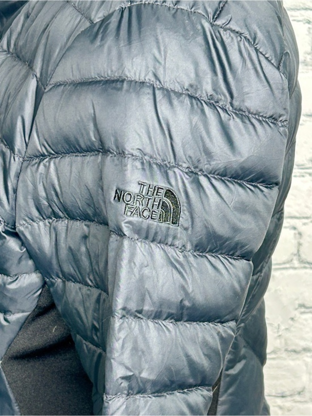 The North Face Women's Black Down Puffer Jacket Small Lightweight Full Zip Coat - Picture 7 of 12